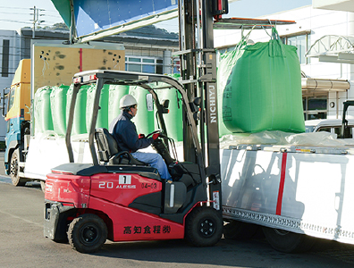 仕事の流れ1 荷受け作業