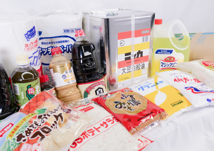 食品や調味料などの販売